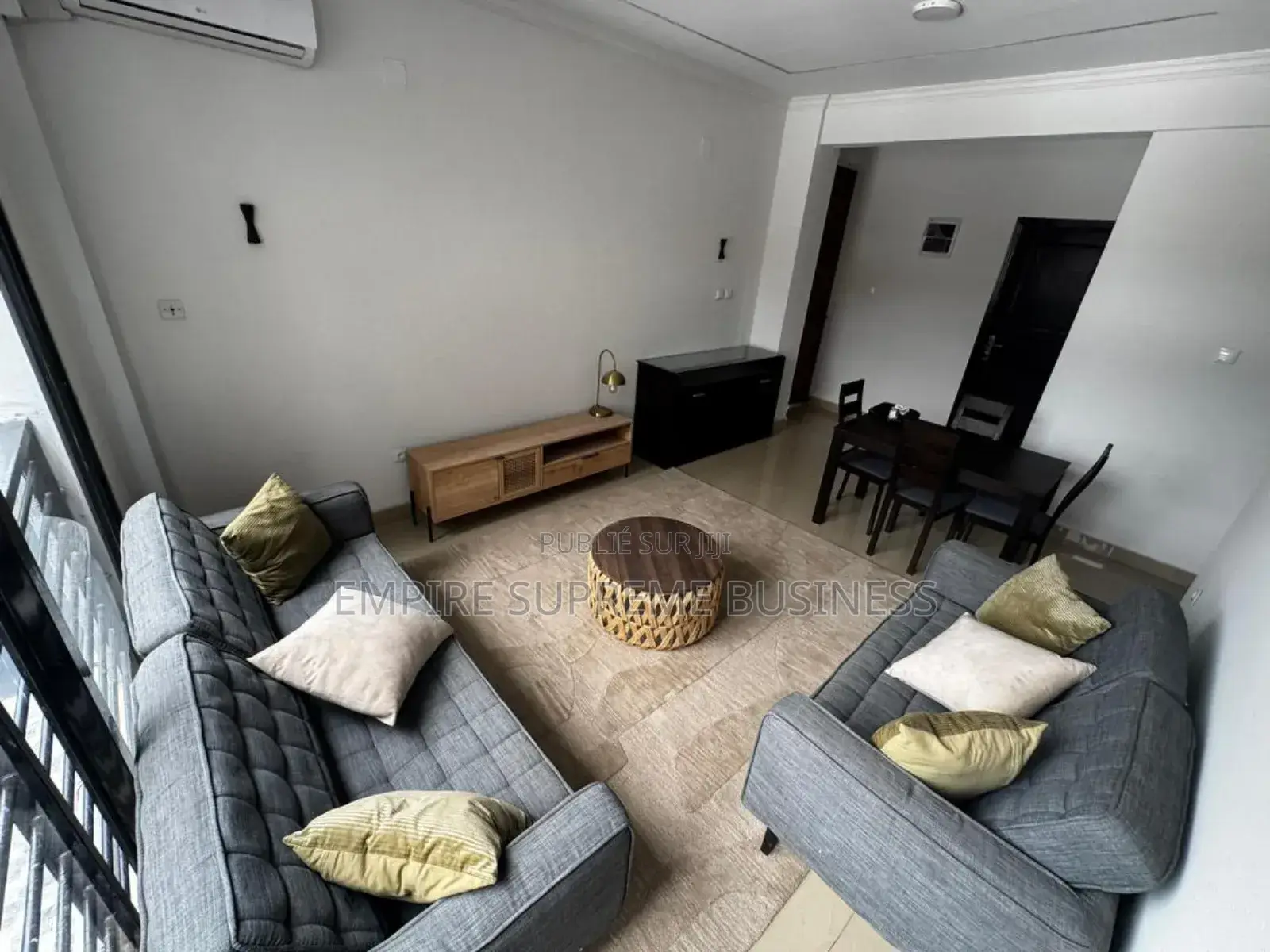 15chbre Blocs d'appartements dans Empire Supreme, Kintambo à Vendre