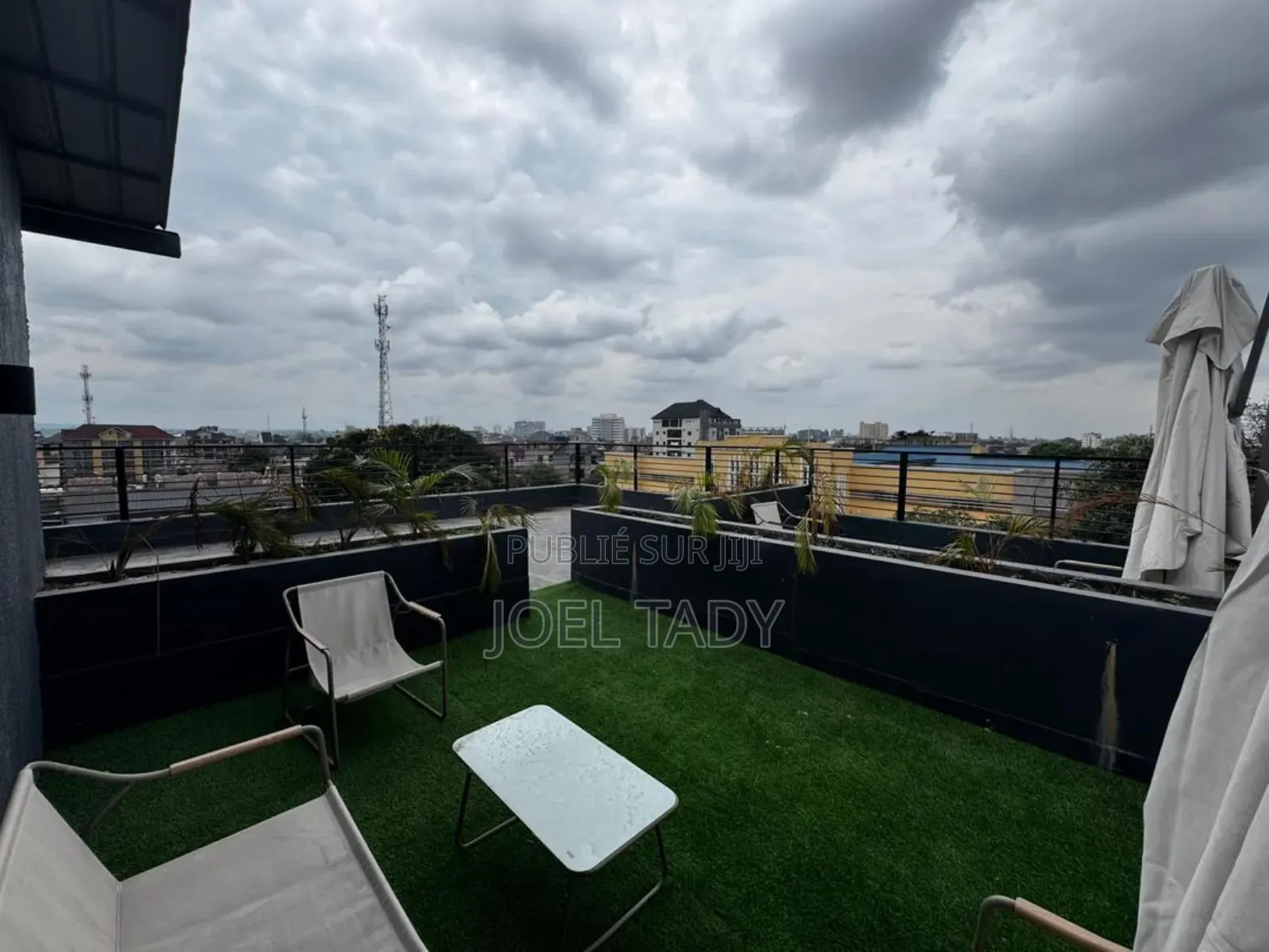 15chbre Blocs d'appartements dans Empire Supreme, Kintambo à Vendre