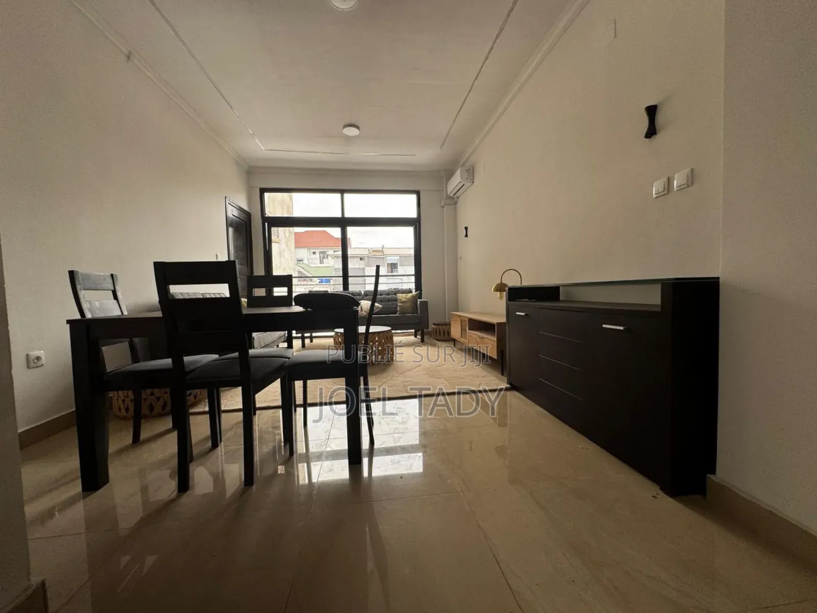 15chbre Blocs d'appartements dans Empire Supreme, Kintambo à Vendre
