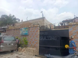 3chbre Villa dans Bon Marché, Barumbu à Vendre