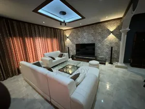 3chbre Maison dans Empire Supreme, Ngaliema à Louer