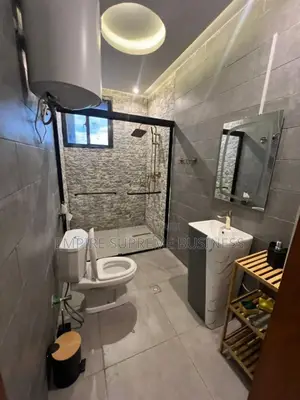 3chbre Appartement dans Empire Supreme, Kintambo à Louer