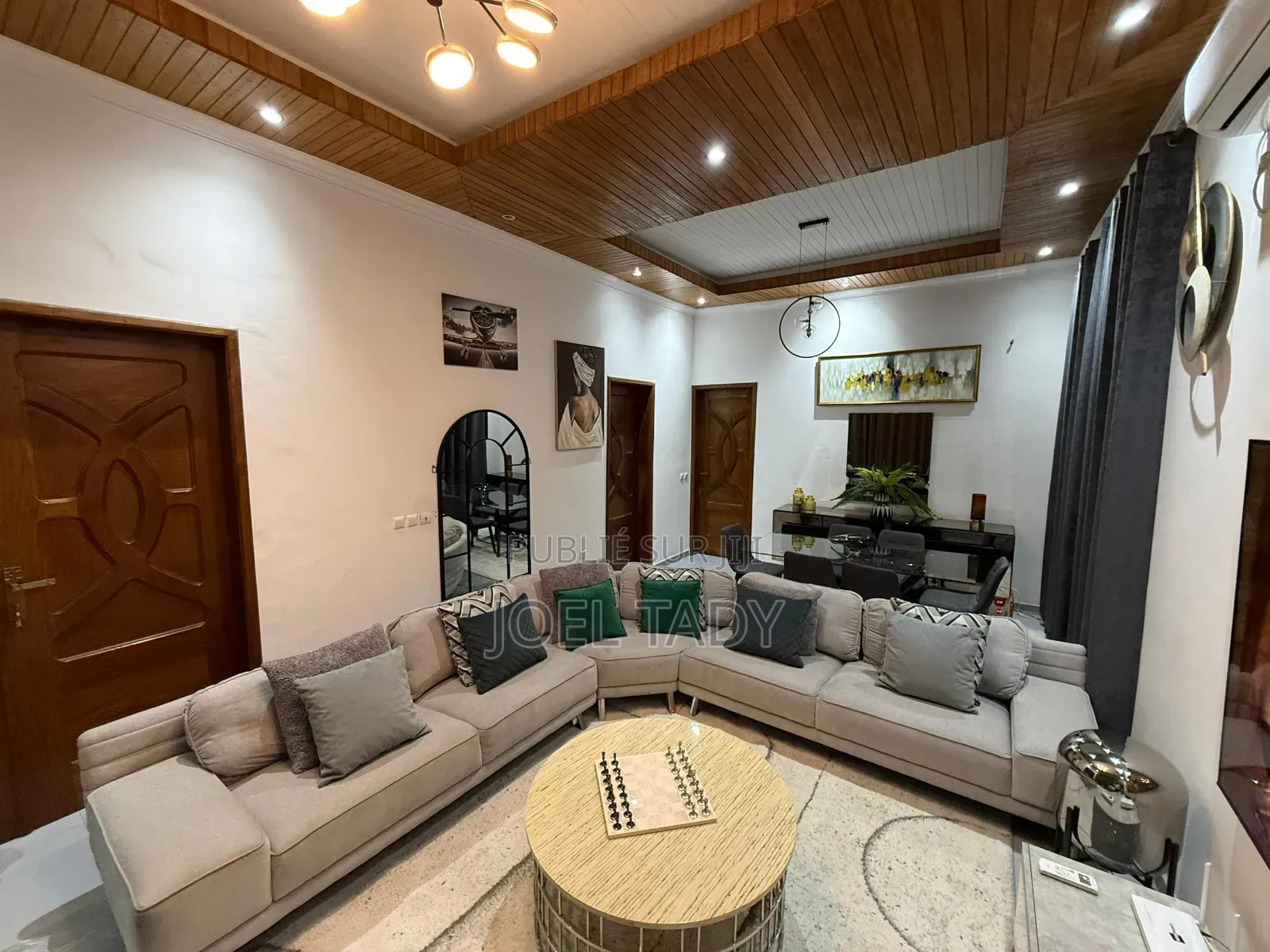 Meublé 4chbre Villa dans Empire Supreme, Gombe à Vendre