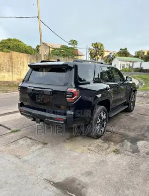 Nouveau Toyota 4-Runner TRD Sport 2025 Noir