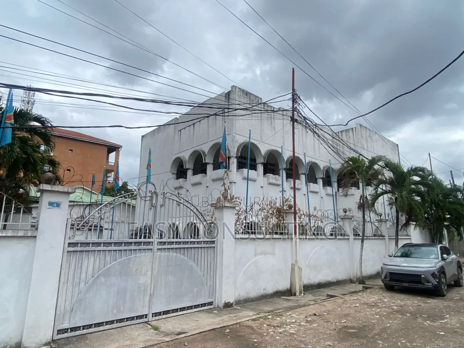 7chbre Villa dans Gb, Ngaliema à Vendre