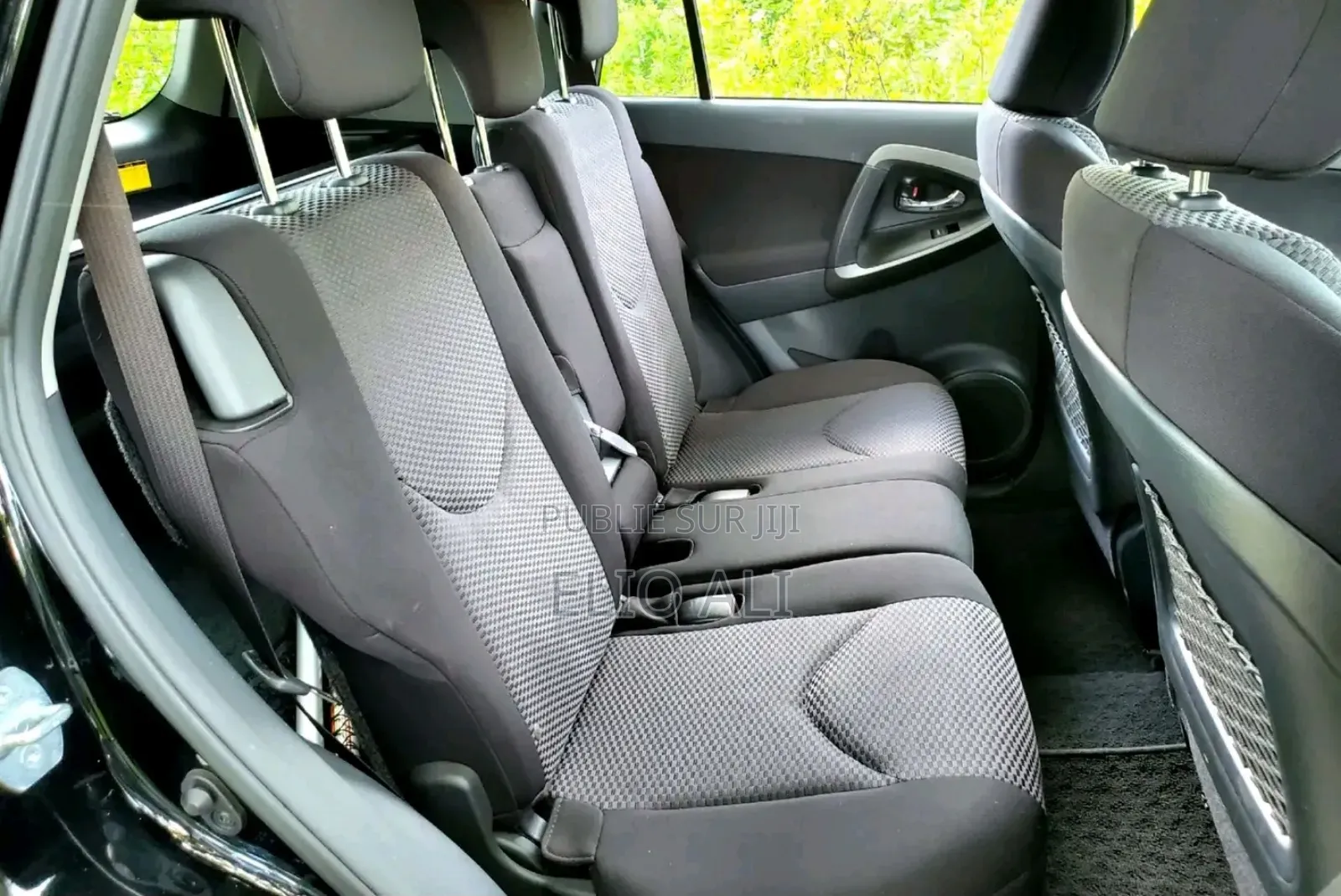 Toyota RAV4 2.5 2011 Noir