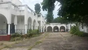 8chbre Villa dans Empire Supreme, Ngaliema à Vendre