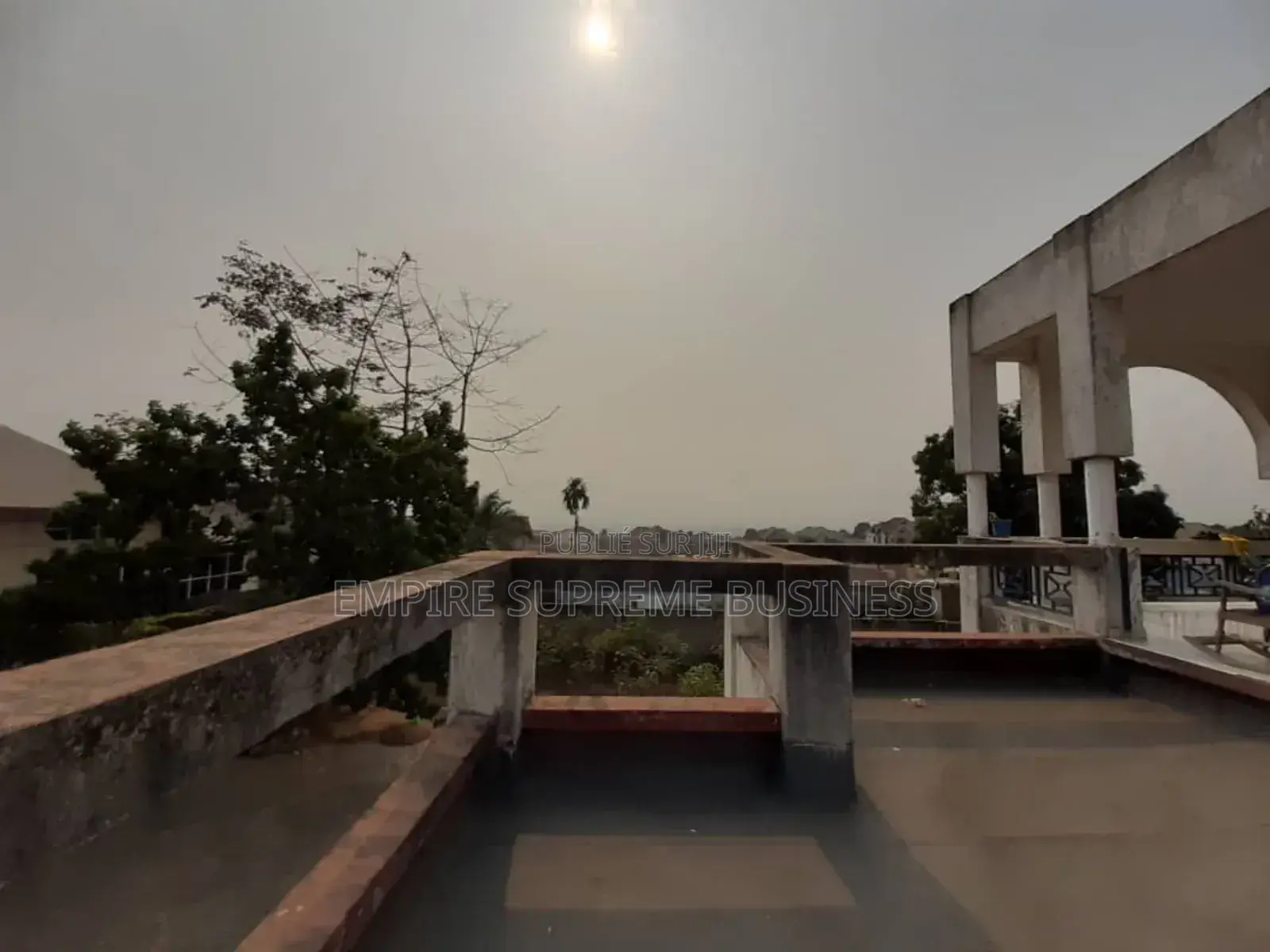 8chbre Villa dans Empire Supreme, Ngaliema à Vendre