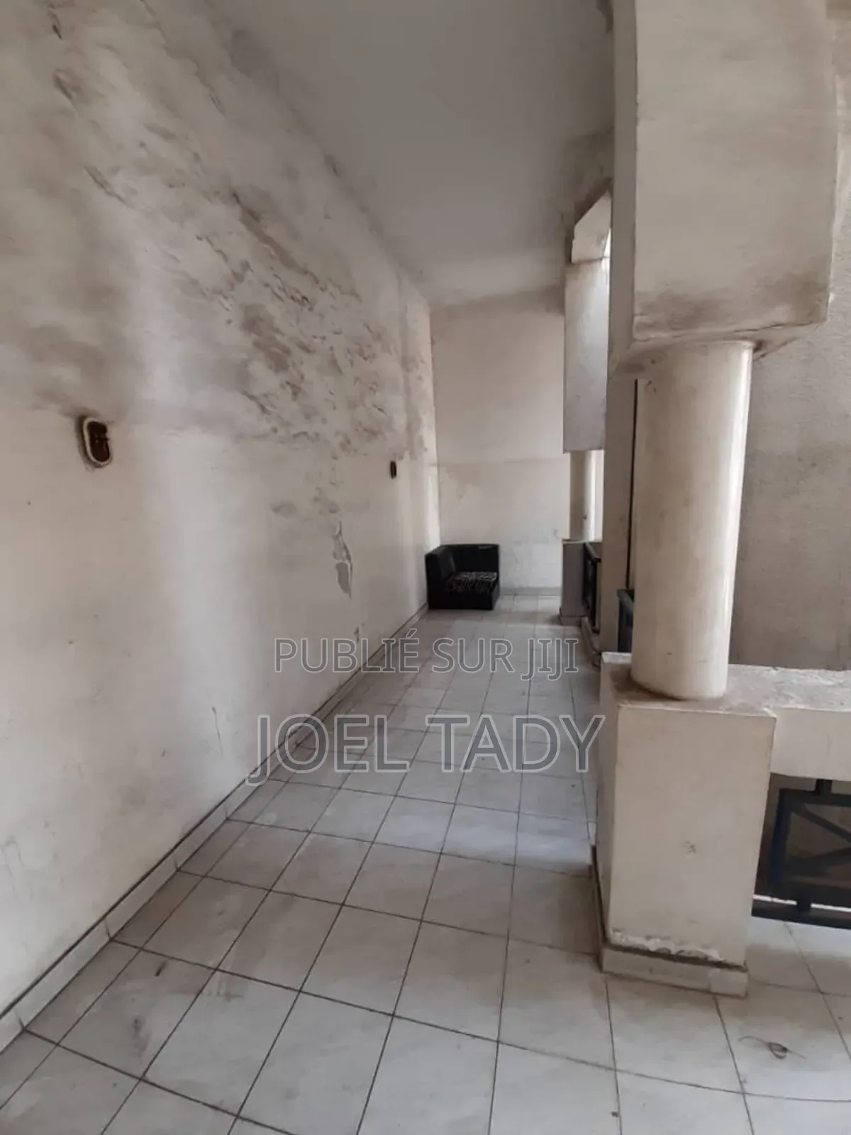 8chbre Villa dans Empire Supreme, Ngaliema à Vendre