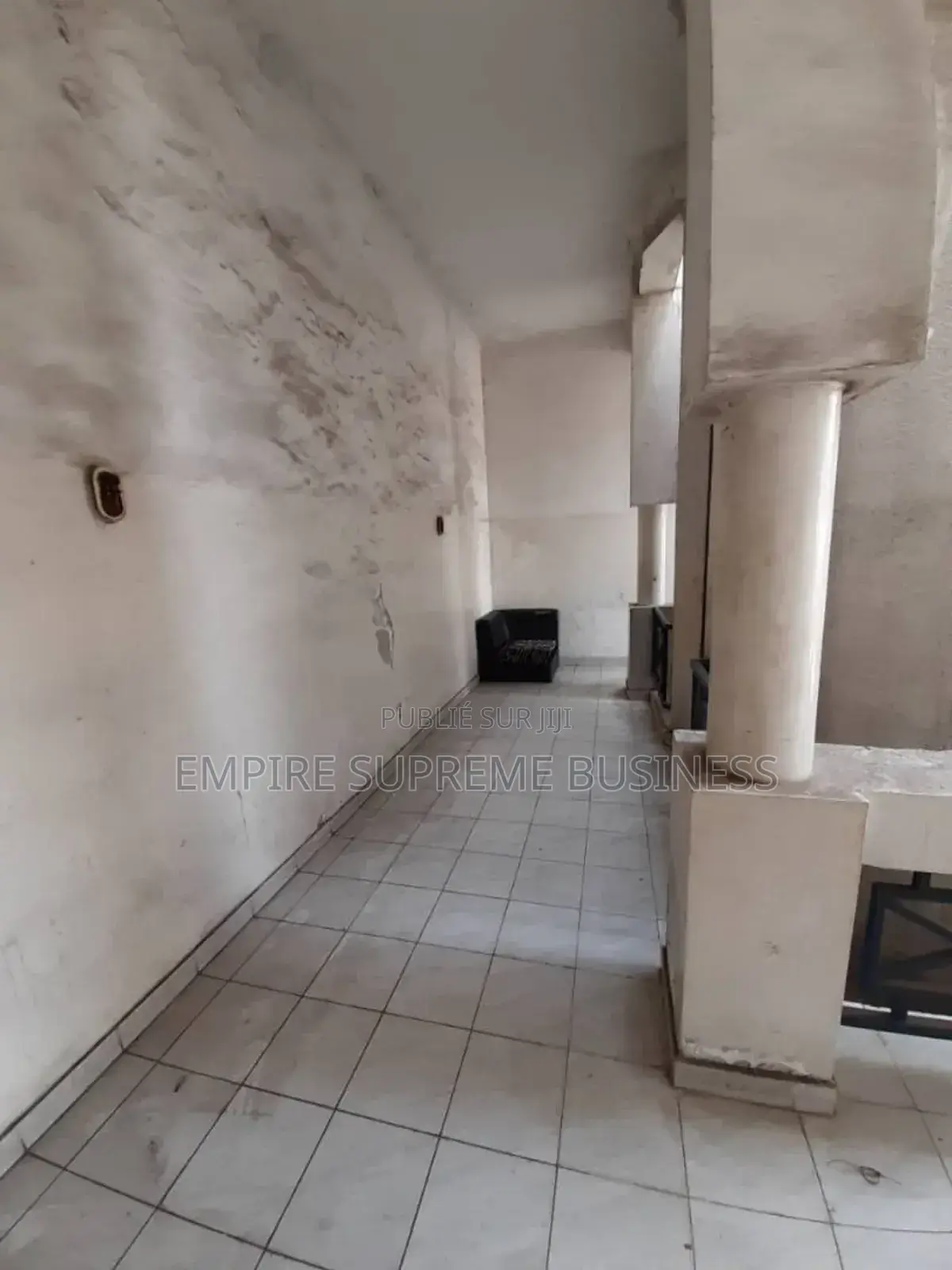 8chbre Villa dans Empire Supreme, Ngaliema à Vendre
