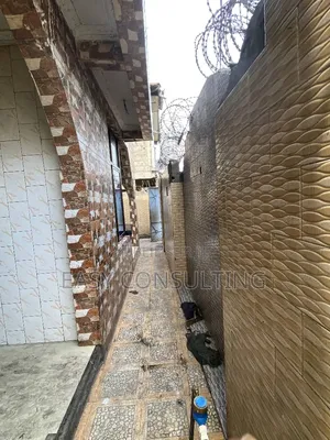 4chbre Villa dans Singa1, Matete à Vendre