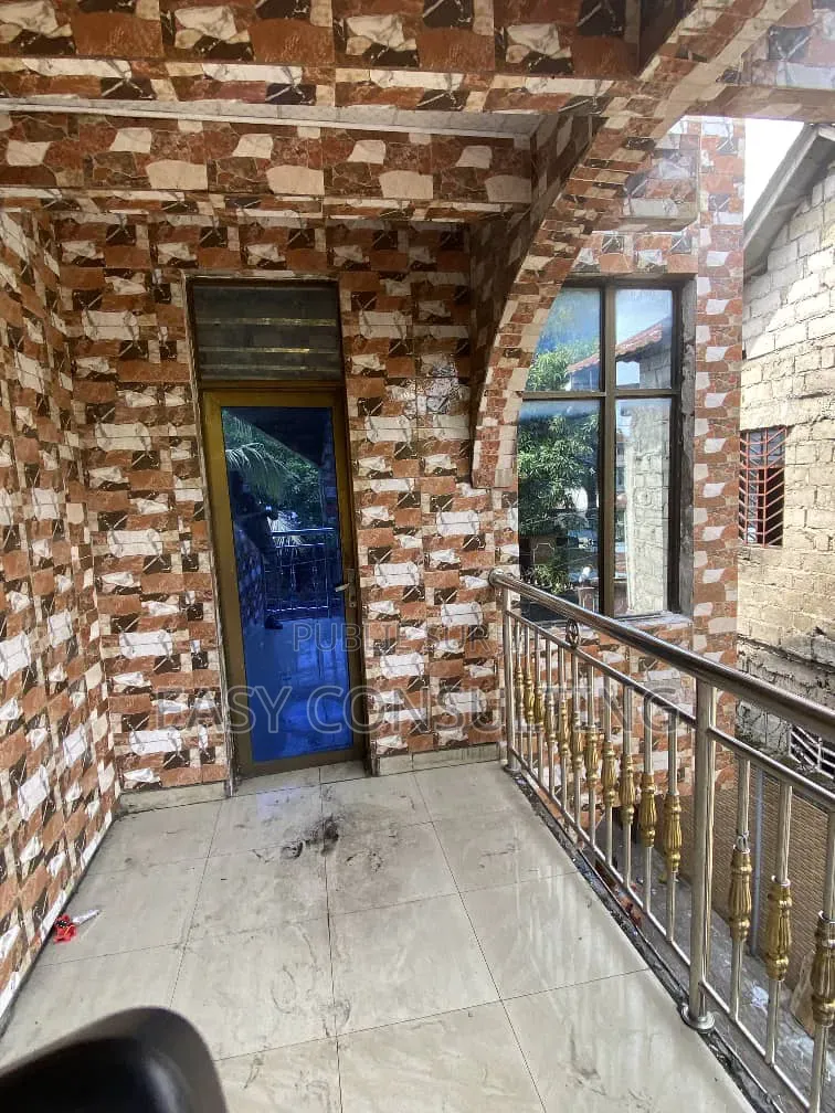4chbre Villa dans Singa1, Matete à Vendre