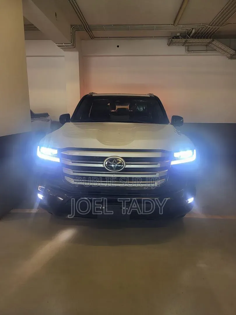 Nouveau Toyota Land Cruiser 2025 Noir
