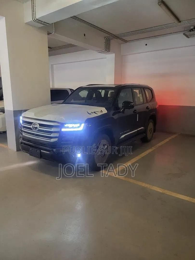 Nouveau Toyota Land Cruiser 2025 Noir