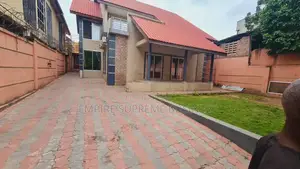 3chbre Duplex dans Empire Supreme, Ngaliema à Vendre