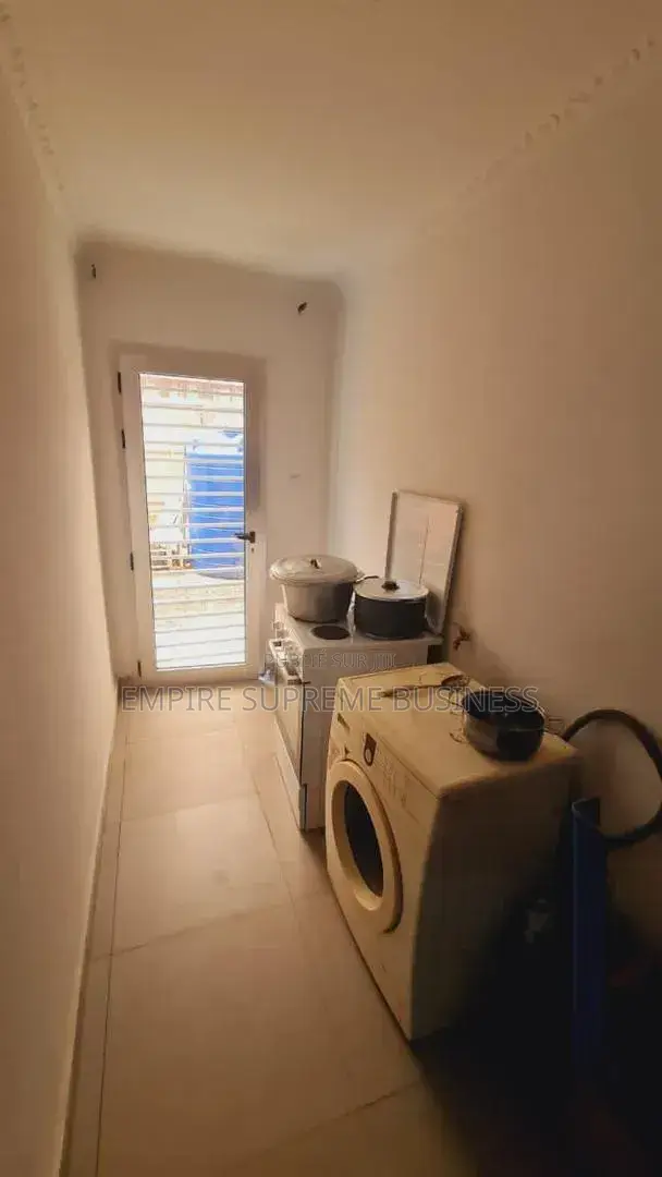 3chbre Duplex dans Empire Supreme, Ngaliema à Vendre