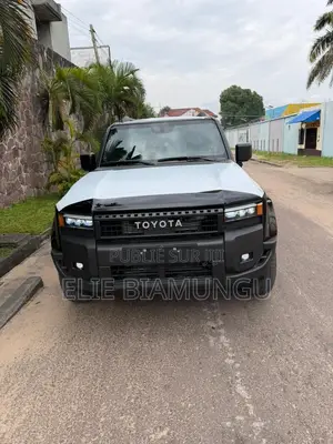Nouveau Toyota Land Cruiser 2025 Noir