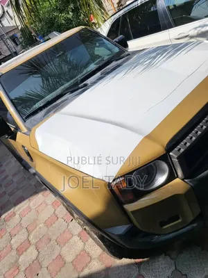 Nouveau Toyota Land Cruiser Prado 2025 Argenté