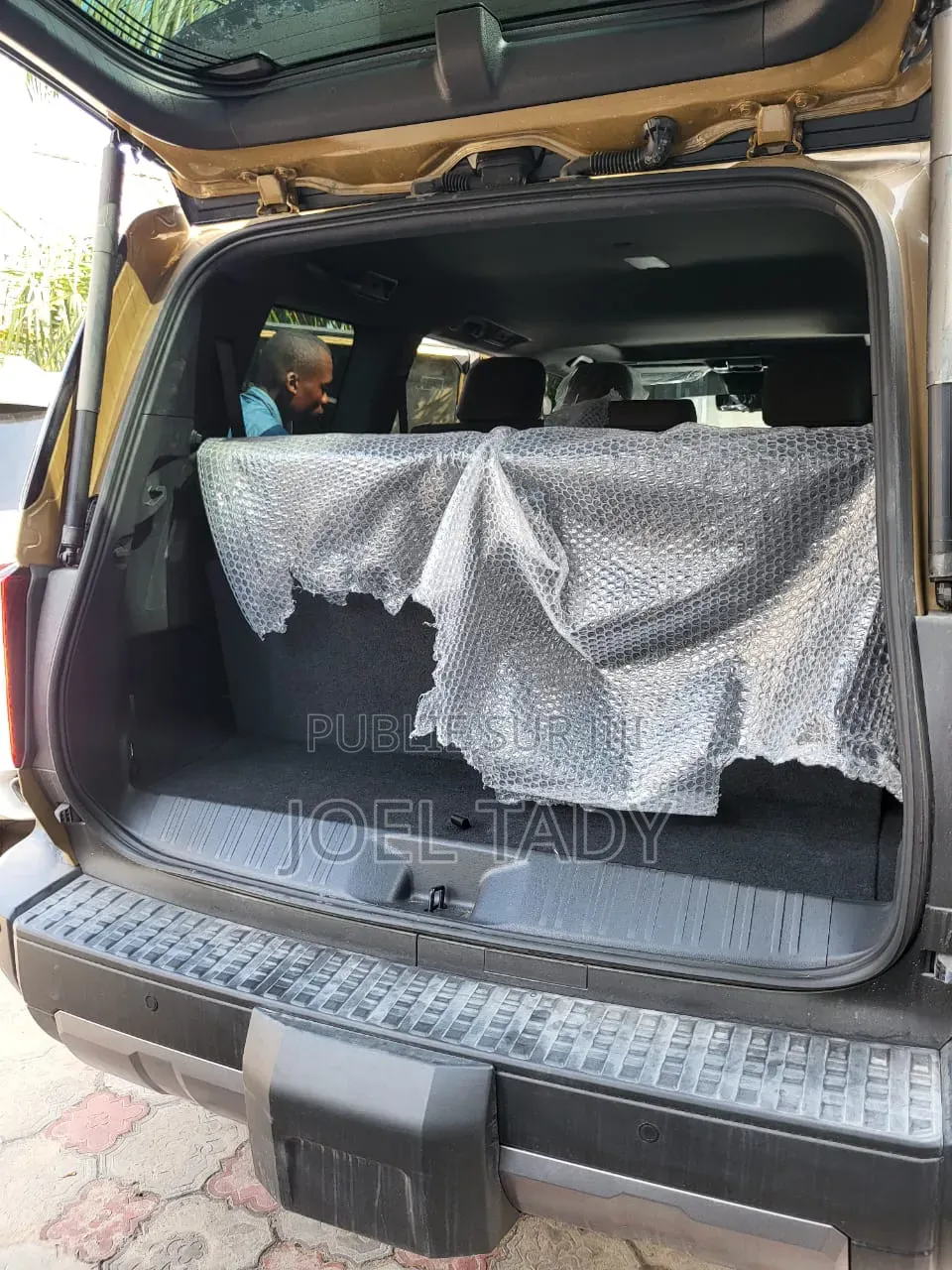 Nouveau Toyota Land Cruiser Prado 2025 Argenté