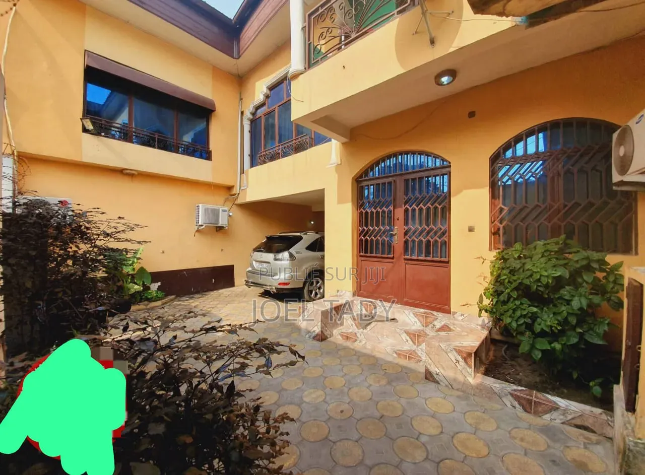 4chbre Maison dans Empire Supreme, Kintambo à Vendre