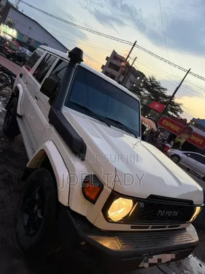 Toyota Land Cruiser 2024 Blanc