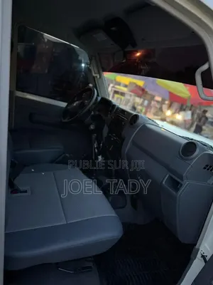 Toyota Land Cruiser 2024 Blanc