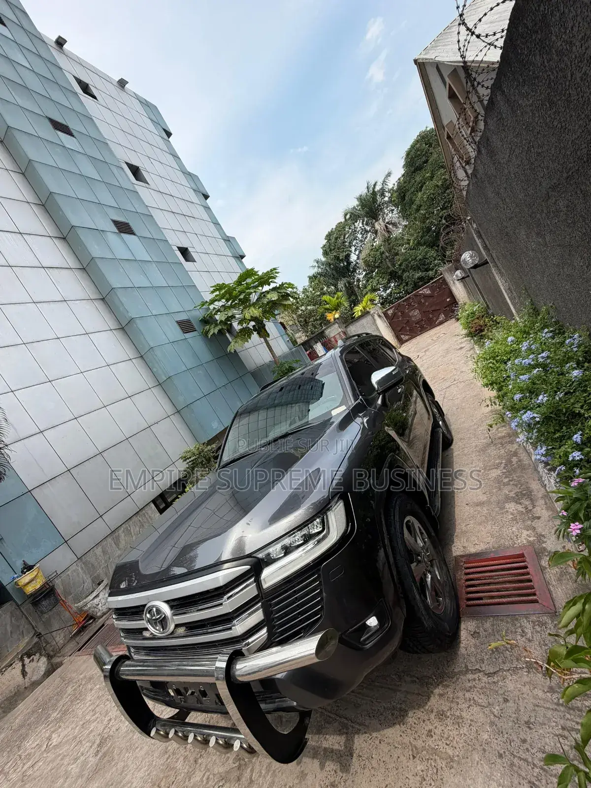 Toyota Land Cruiser Prado 2022 Gris