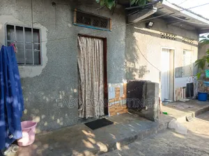 1chbre Maison dans Quartier 13, Ndjili à Vendre