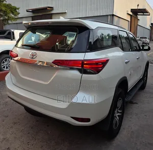 Toyota Fortuner 2.7 AWD 2019 Blanc