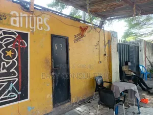 Parcelle À Vendre À Bon Marché Libanais, Barumbu – Maison À Morceler
