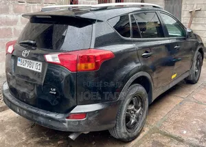 Toyota RAV4 2015 Bleu