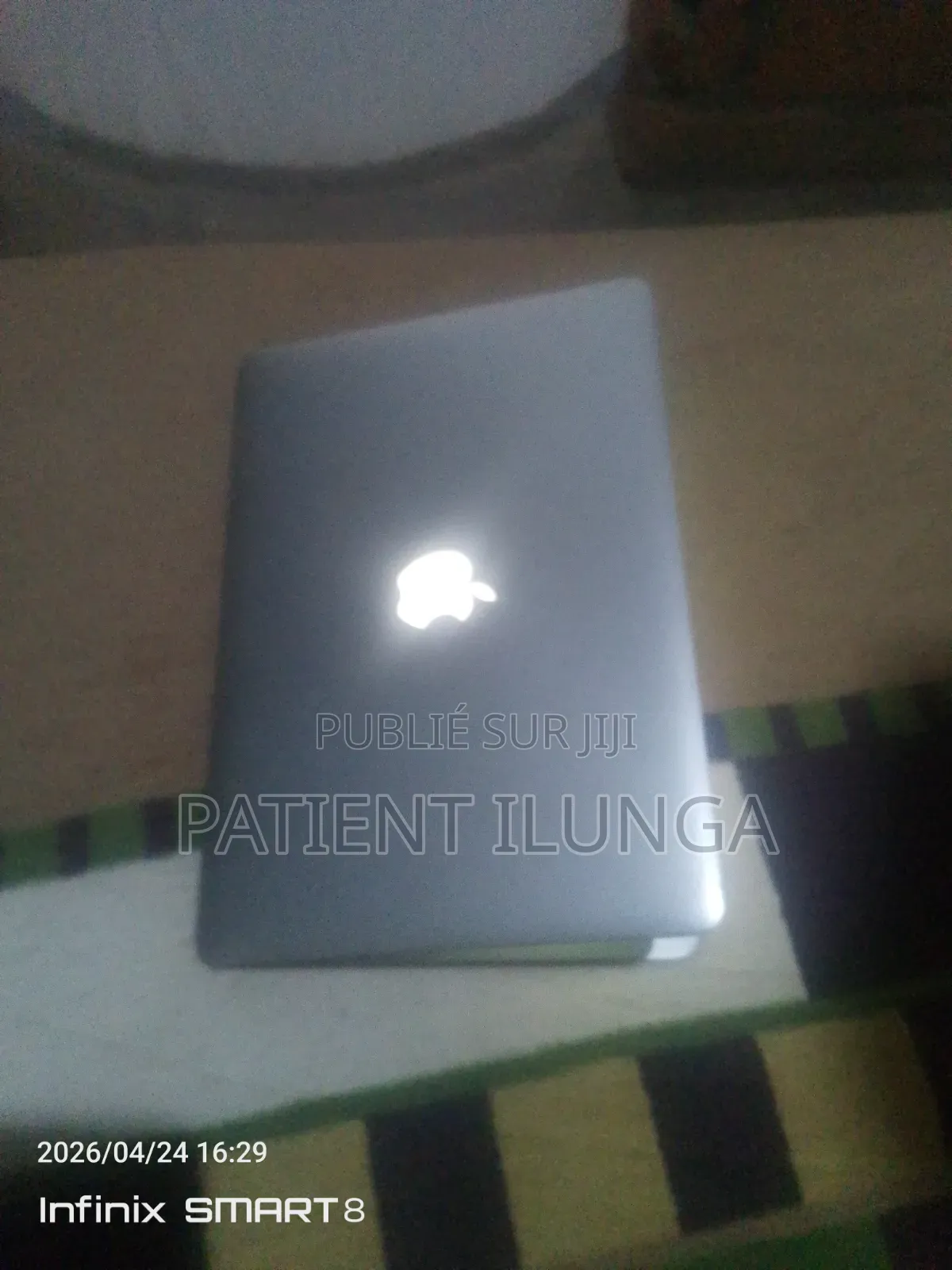 Ordinateur portable Apple MacBook 2015 4GB Intel Core i5 SSD 128GB