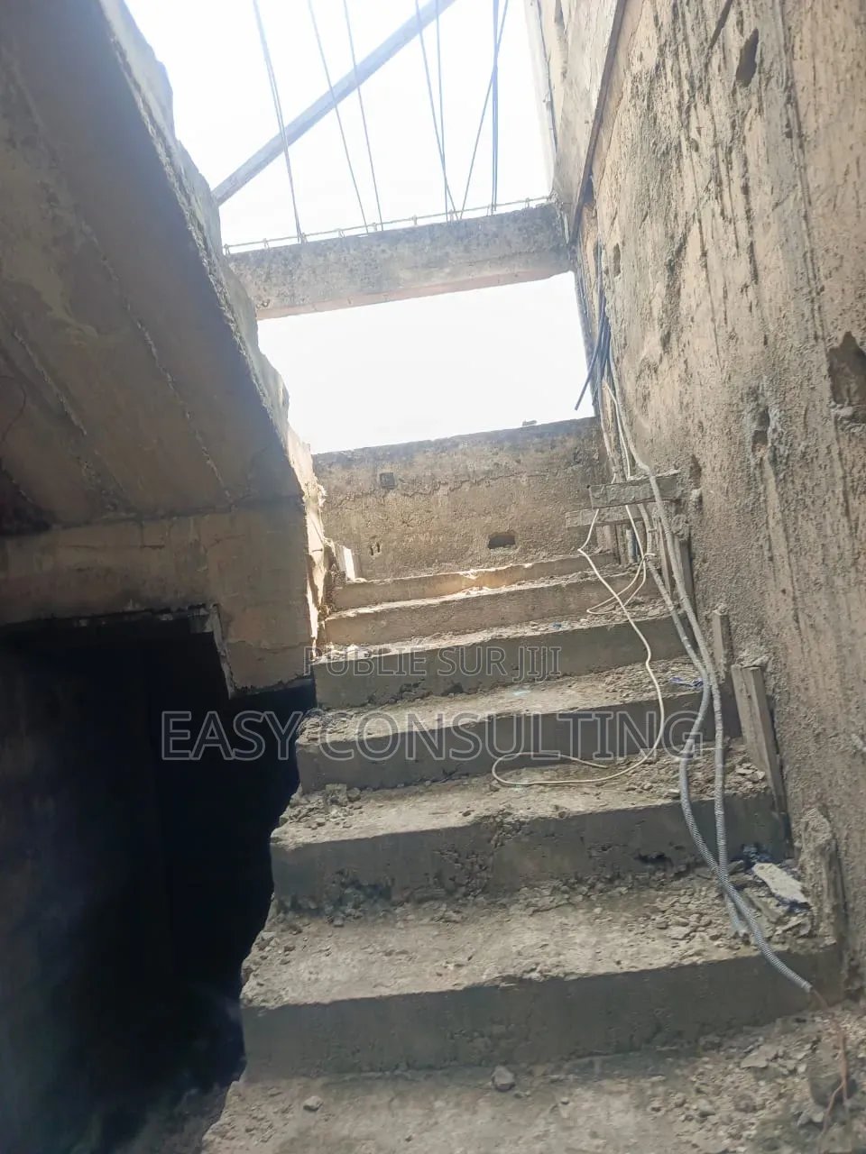 2chbre Maison dans Q2, Ndjili à Vendre