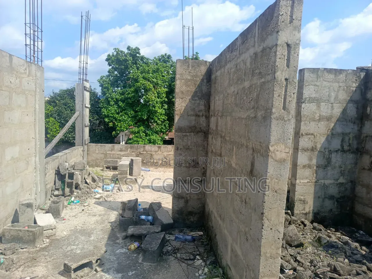 2chbre Maison dans Q2, Ndjili à Vendre
