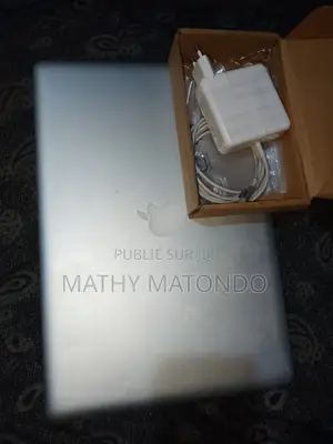 Ordinateur portable eMachines Autre 4GB Intel Core i5 HDD 140GB