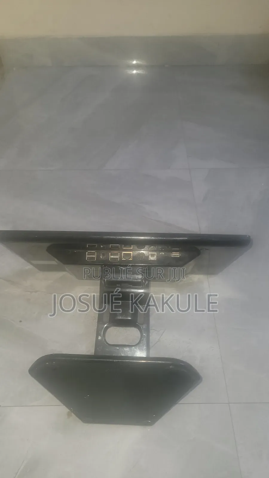 Ordinateur de bureau Autre Autre 8GB Intel Core i3 SSD 140GB