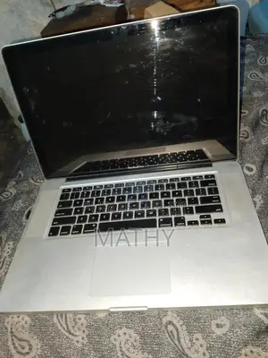 Ordinateur portable eMachines Autre 4GB Intel Core i5 HDD 140GB