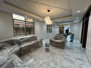 8chbre Villa dans Empire Supreme, Mont-Ngafula à Vendre
