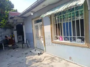 3chbre Maison dans Bon Marché Libanais, Barumbu à Vendre