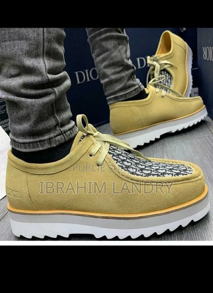 Les Mocassins