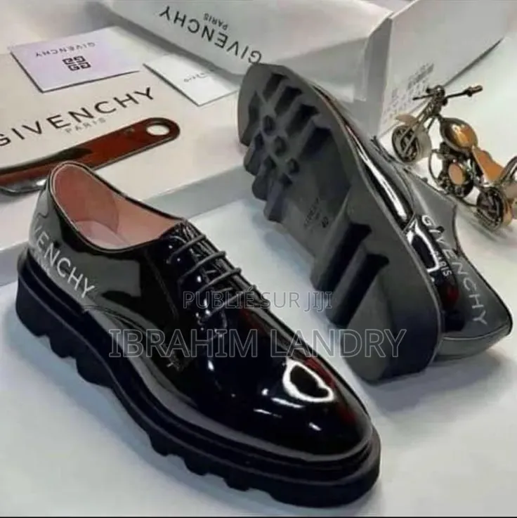 Les Mocassins
