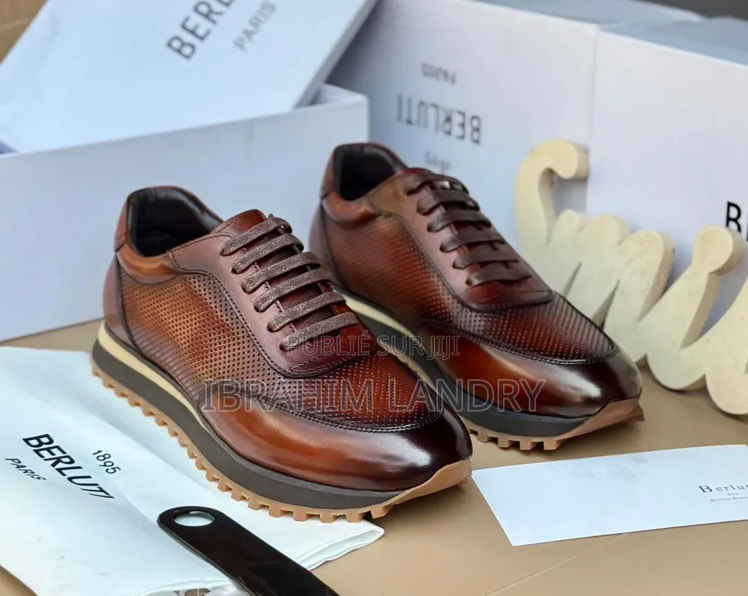 Les Mocassins
