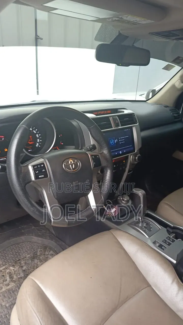 Toyota 4-Runner 2013 Blanc