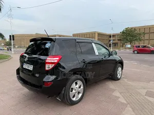 Toyota RAV4 2015 Noir