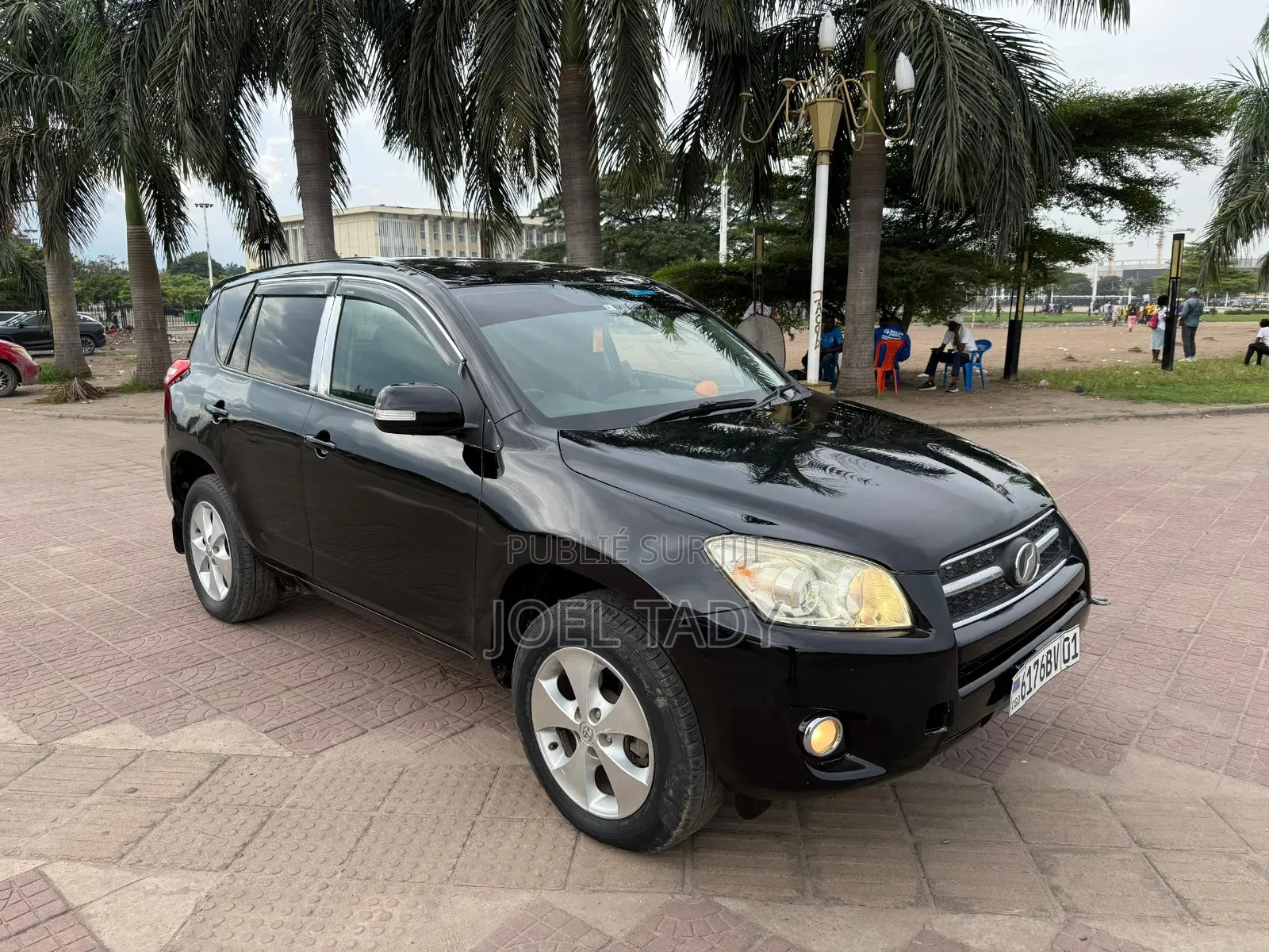 Toyota RAV4 2015 Noir