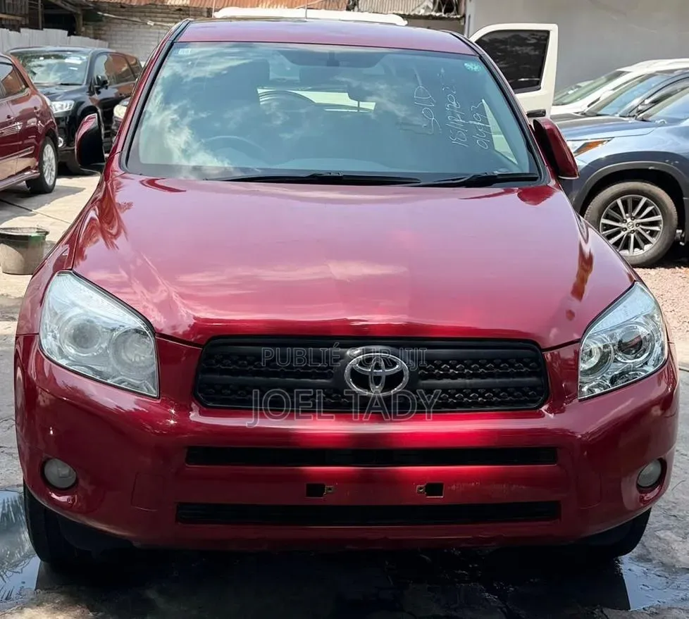 Toyota RAV4 2016 Rouge