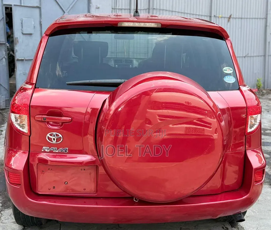 Toyota RAV4 2016 Rouge
