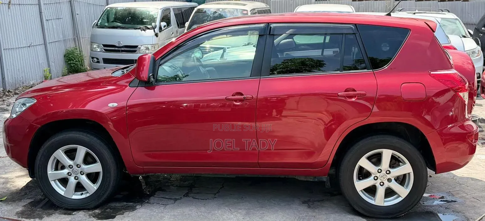 Toyota RAV4 2016 Rouge