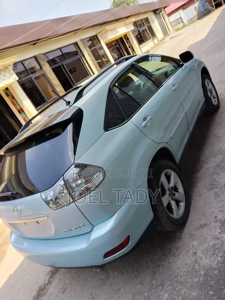 Lexus RX 2016 Bleu à vendre - Joel Tady Prix : $9,800 sur Jiji.cd ...