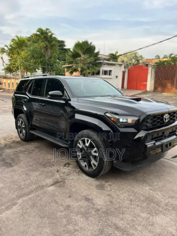 Toyota 4-Runner 2025 Noir